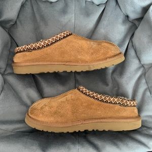 Ugg slippers